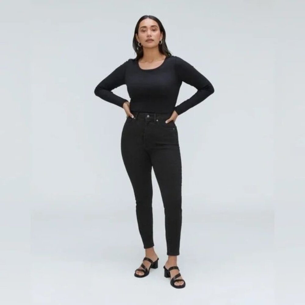 Everlane Curvy Way High Skinny Jeans in Black